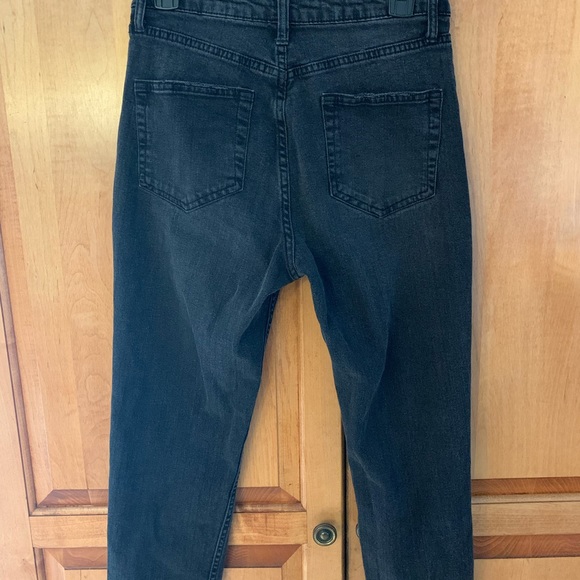 Cropped Black Distressed Wild Fables jeans - Picture 3 of 4